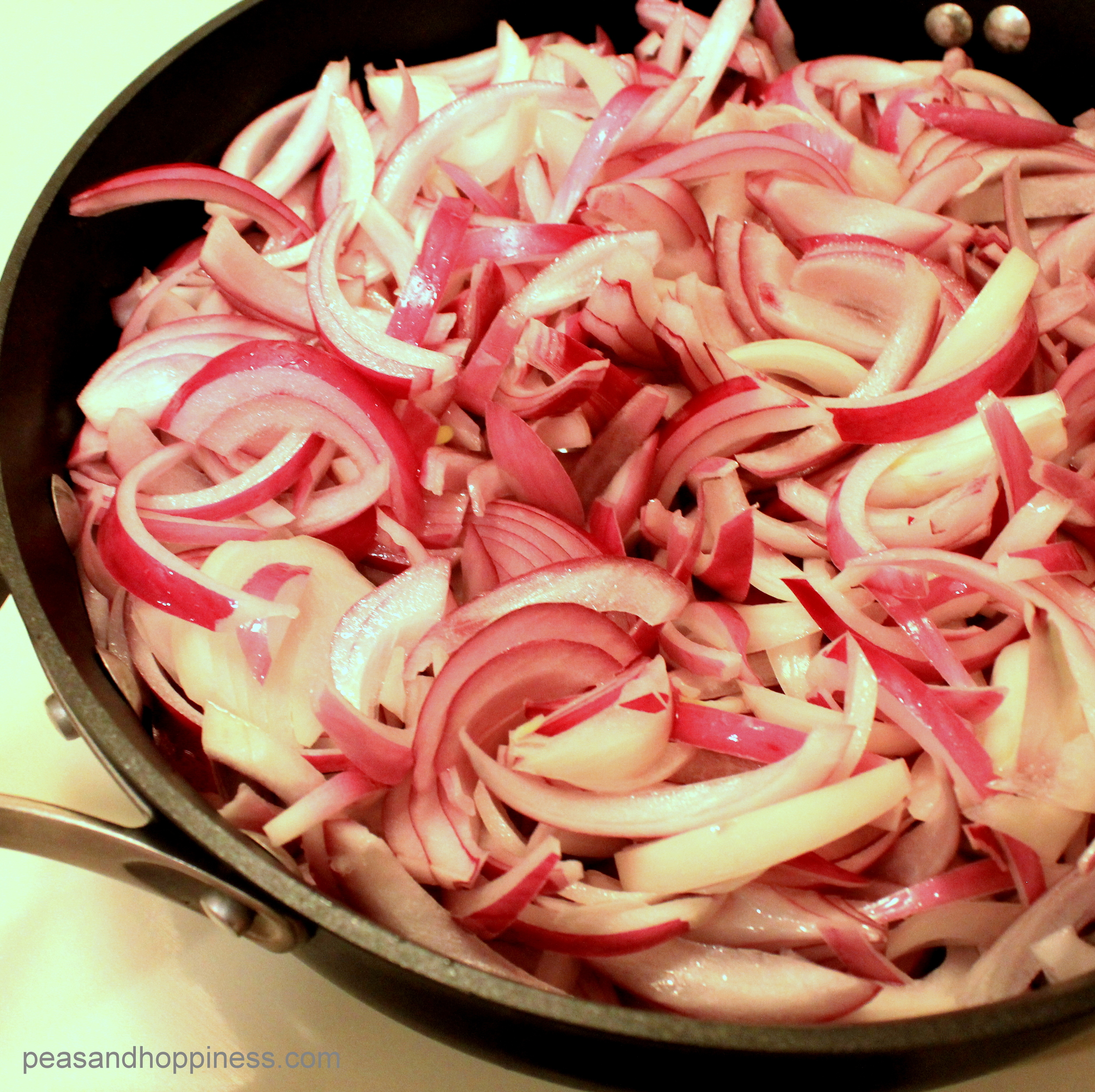 Sizzling onions