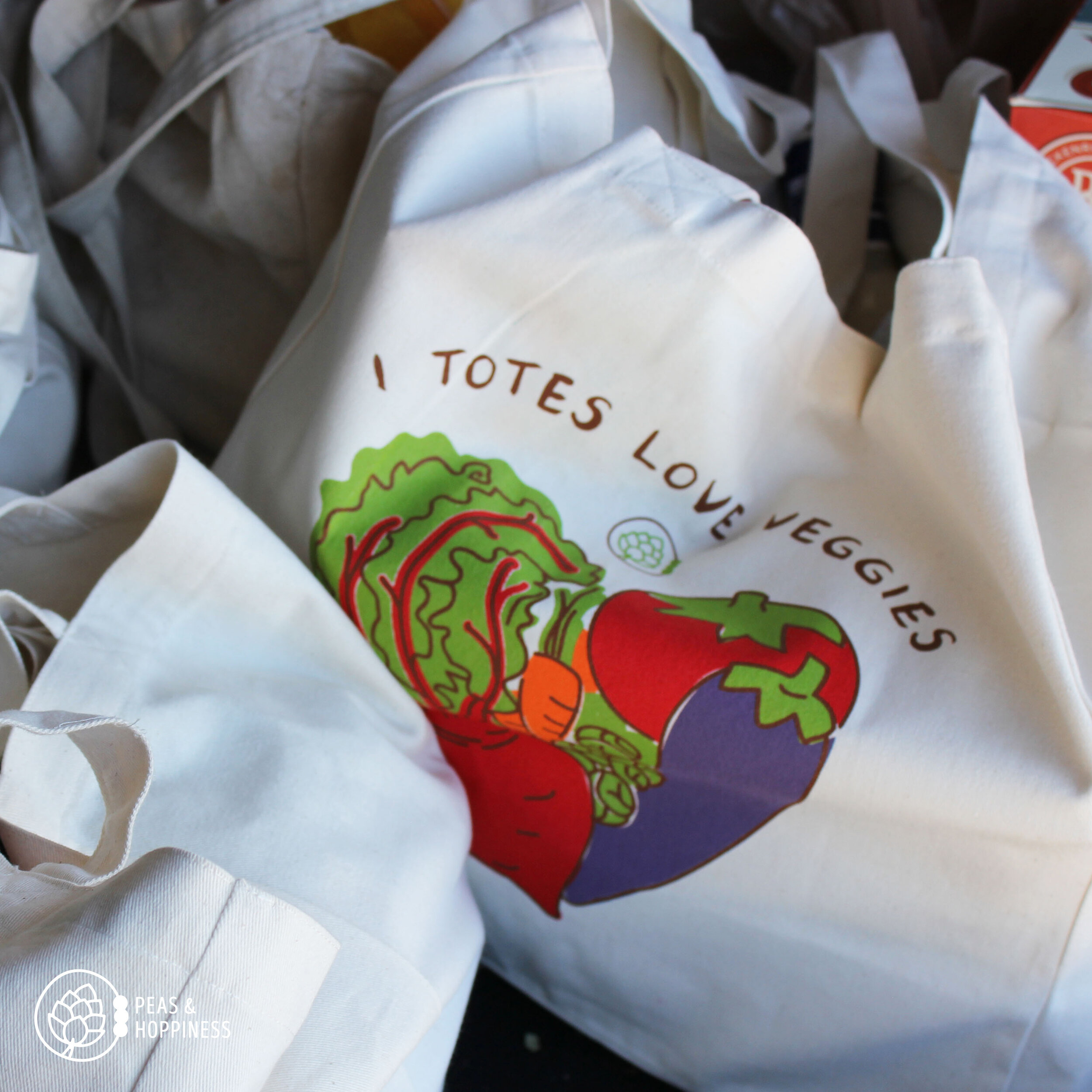 Don’t forget your reusable tote bag when you go to the store!