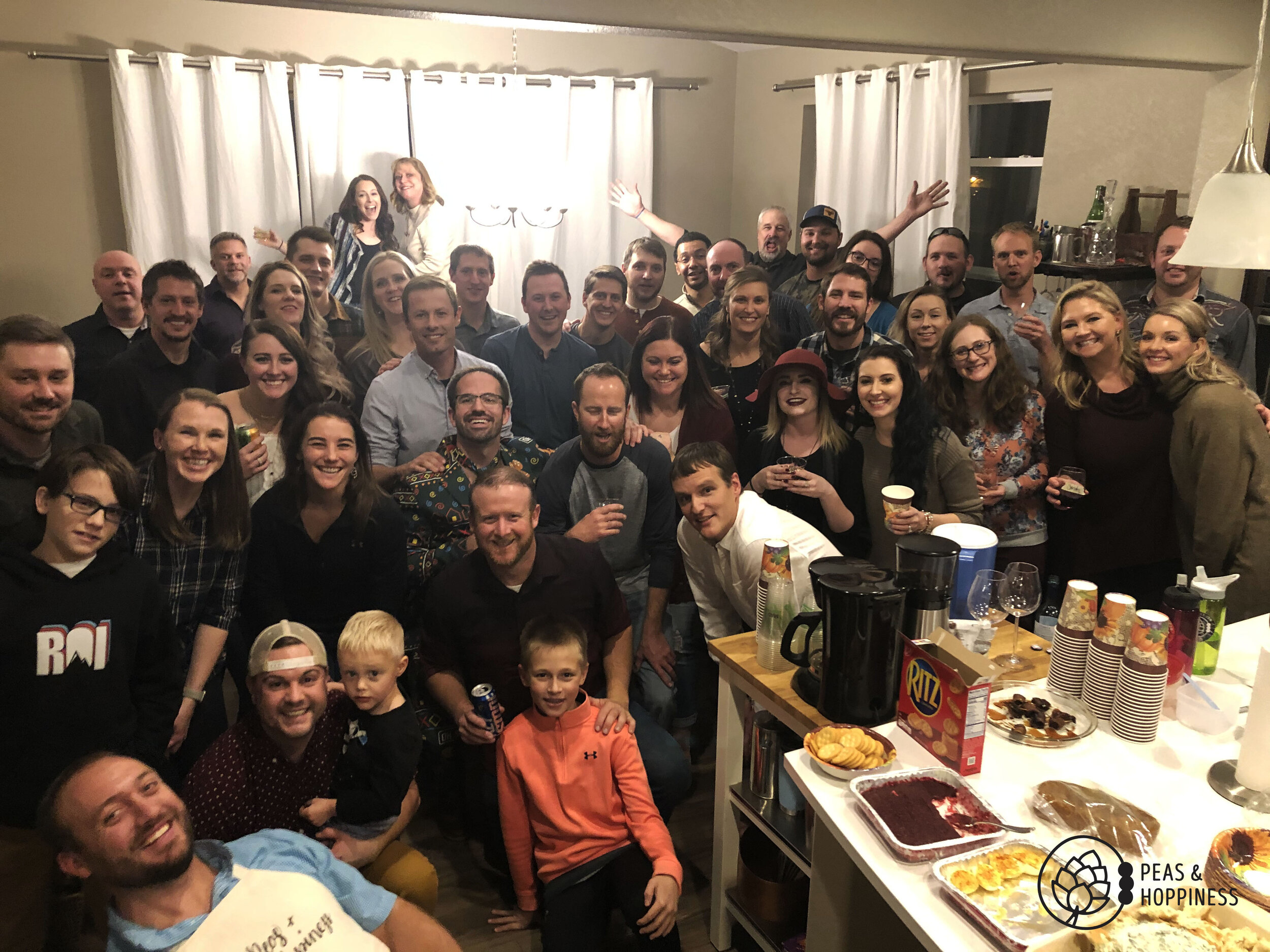 Friendsgiving 2019 in our home, my favorite holiday of the year!