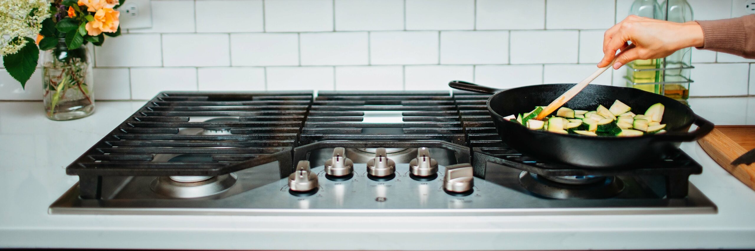 How to Pick the Right Pan: Best Cooking Equipment
