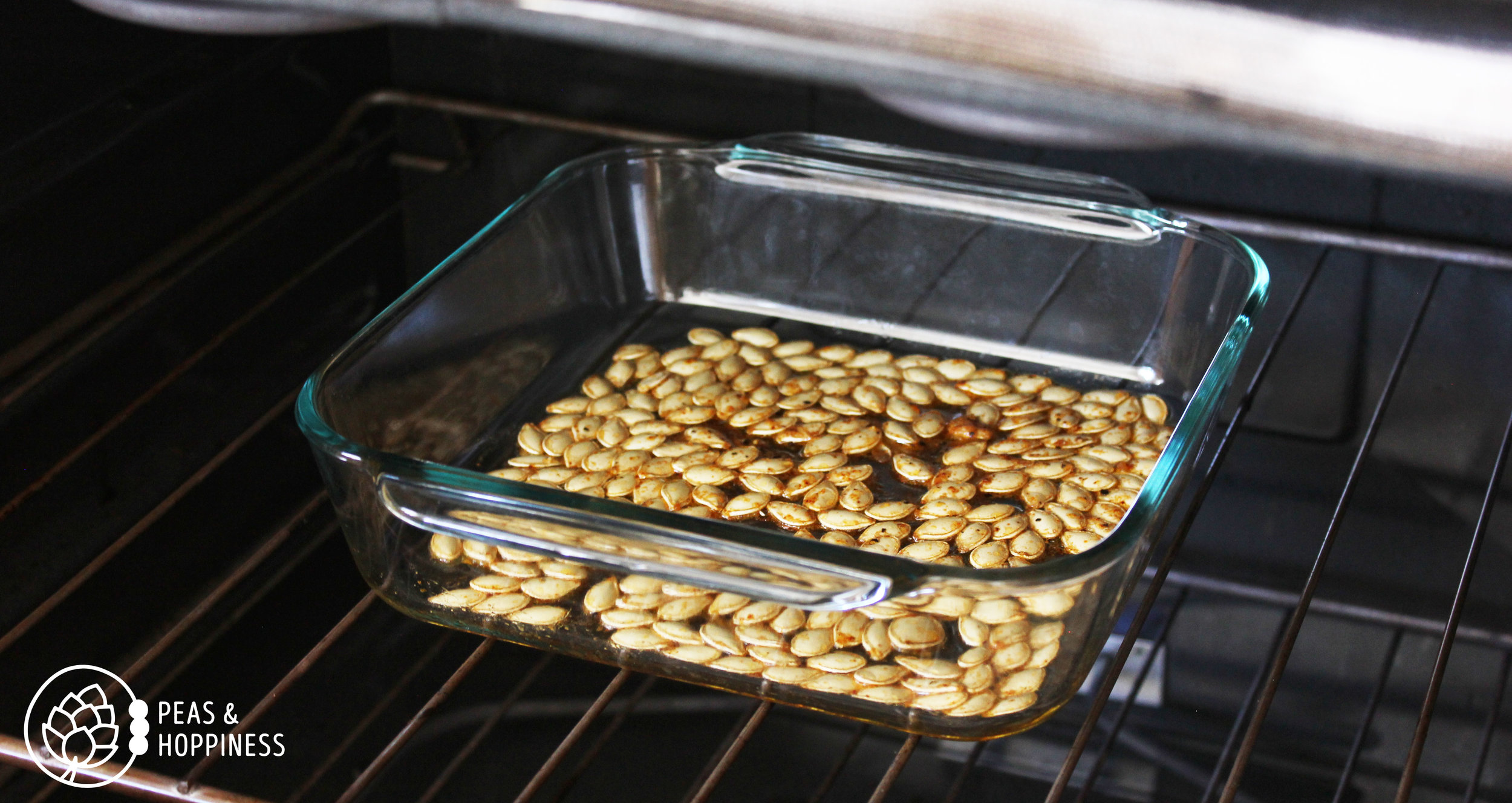Savory Roasted Pumpkin Seeds from Peas and Hoppiness - www.peasandhoppiness.com